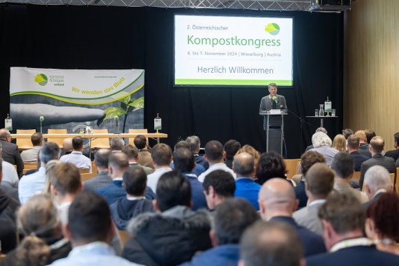 <p style="text-align:left;line-height:1;color:#38761d;font-size:14px;font-weight:bold;font-family:Helvetica,Arial">Rückblick 2. Österreichischer Kompostkongress</p>